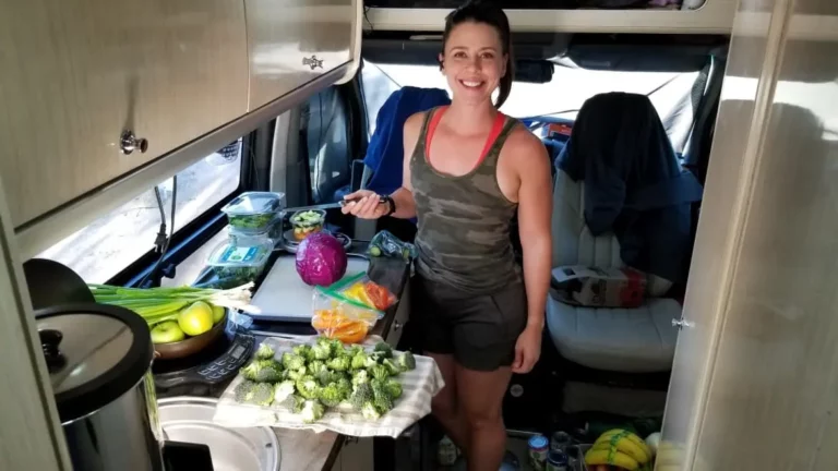 How to Eat Well on the Road: Your RV Guide